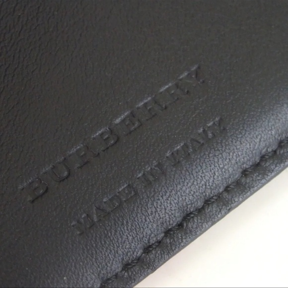 AUTH BURBERRY Nova Check Canvas Wallet W/ Box - Picture 12 of 12